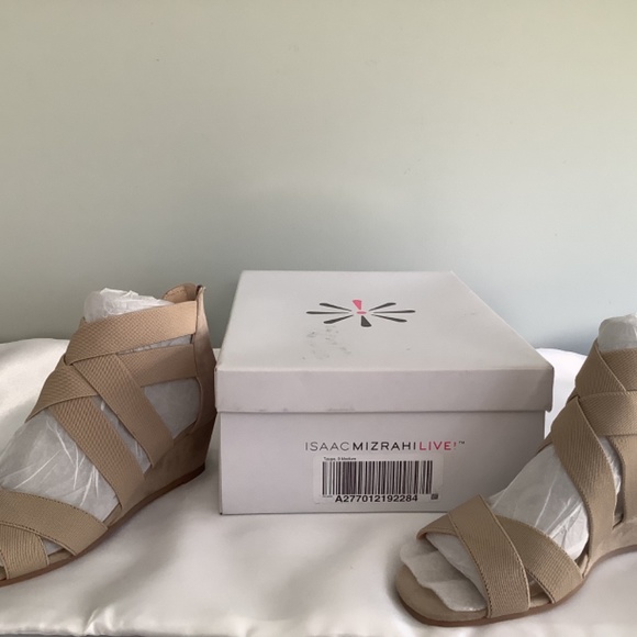NWT Isaac Mizrahi Leather Taupe Sandals 8M - Picture 6 of 8